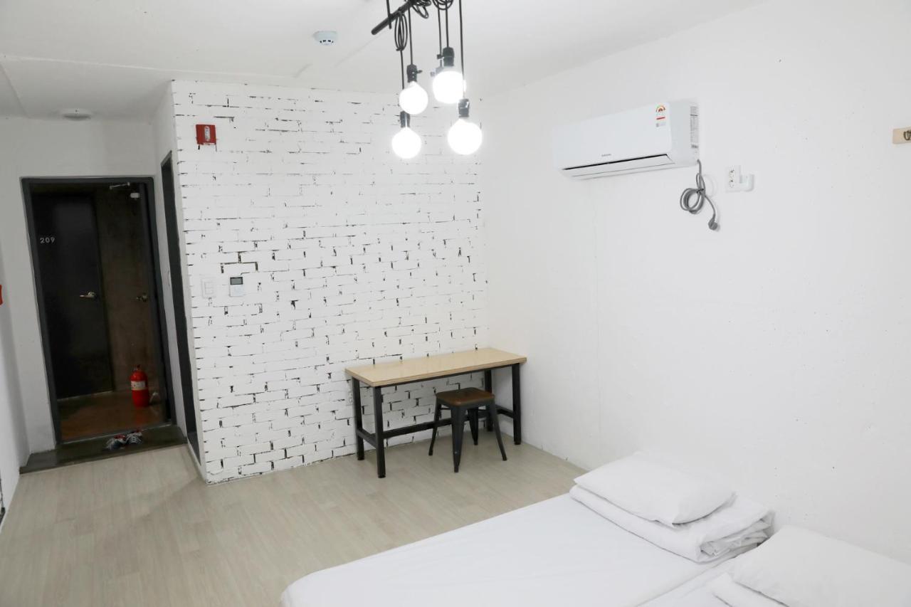 Minihotel Poongdaengi Кьонджу Екстер'єр фото